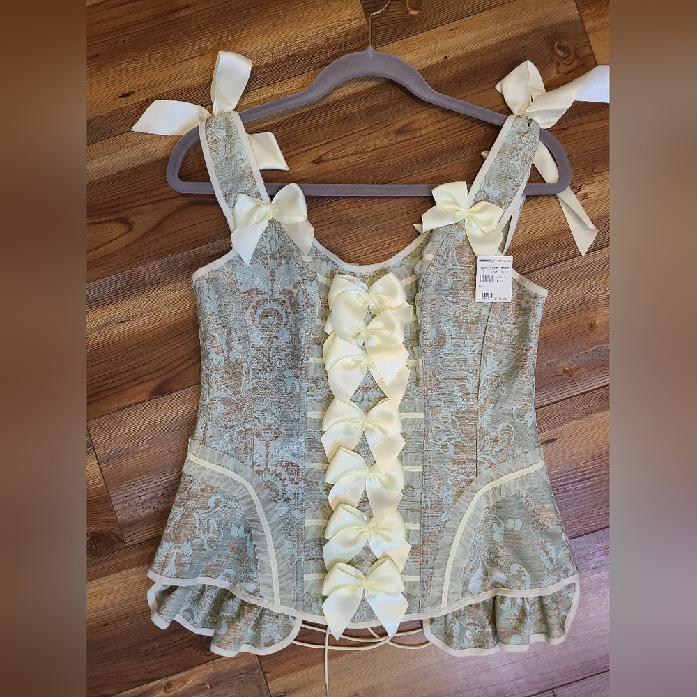 NEW WITH TAGS Frederick's of Hollywood Corset